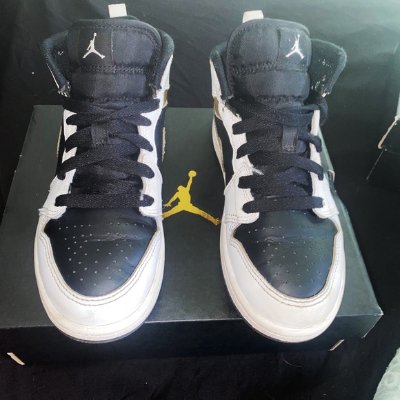 Jordan Other - Jordan Air Mid 1